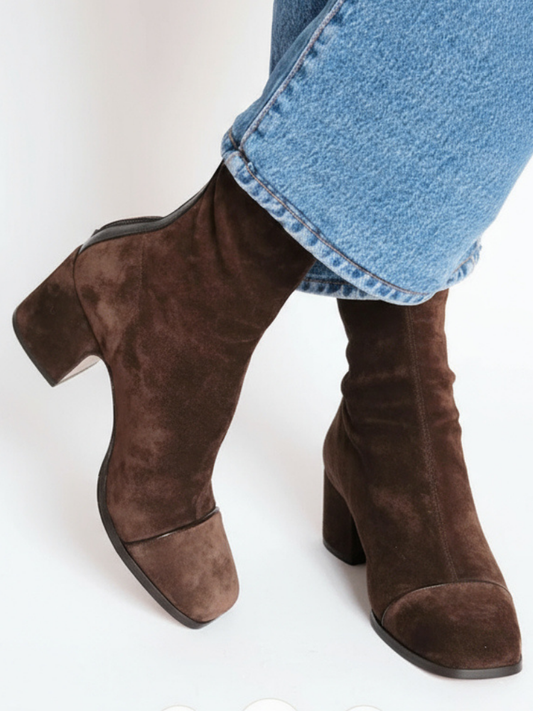 SIERRA | Bota Alta de Tacón Bajo
