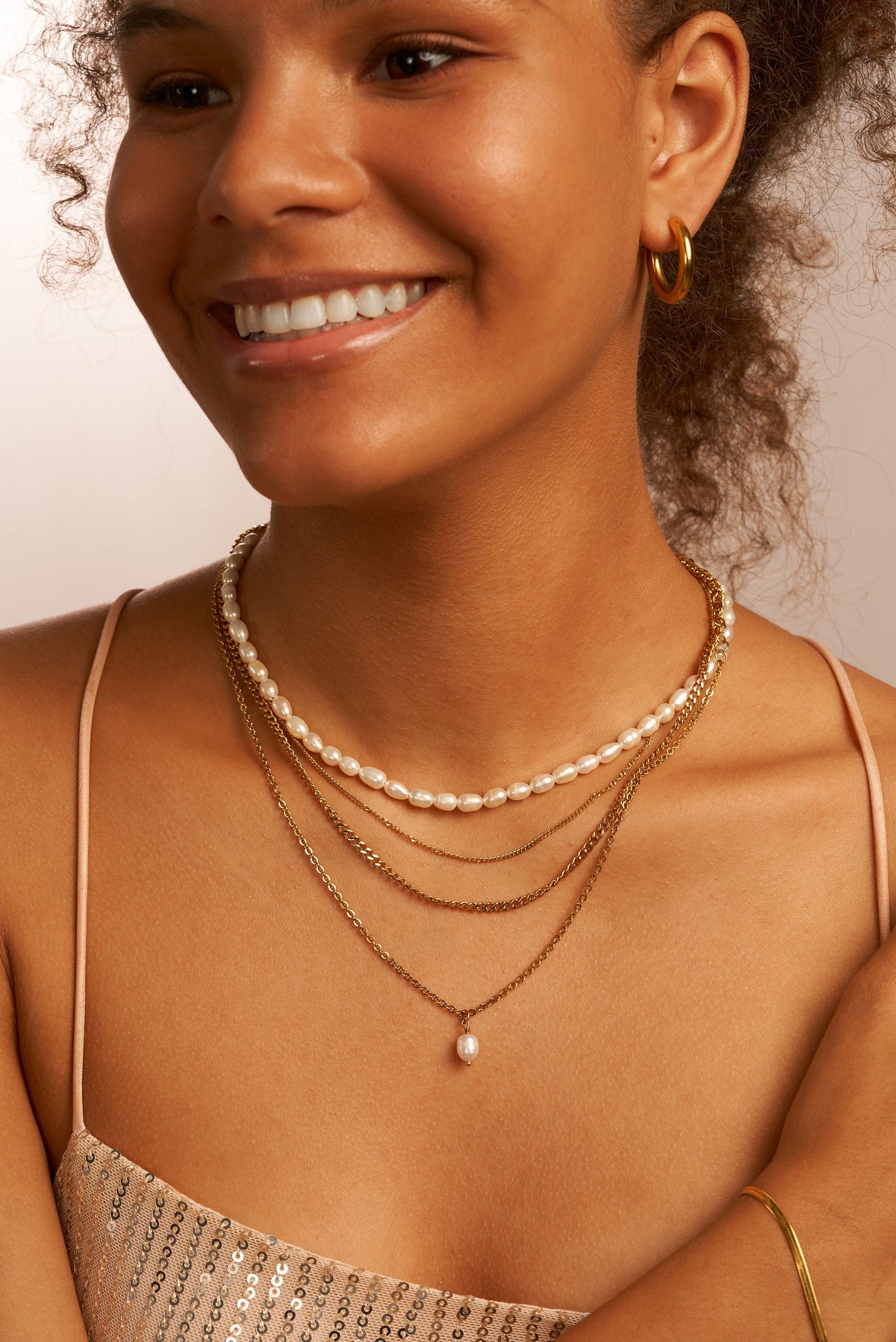 Aveline – Collar de Perlas Naturales